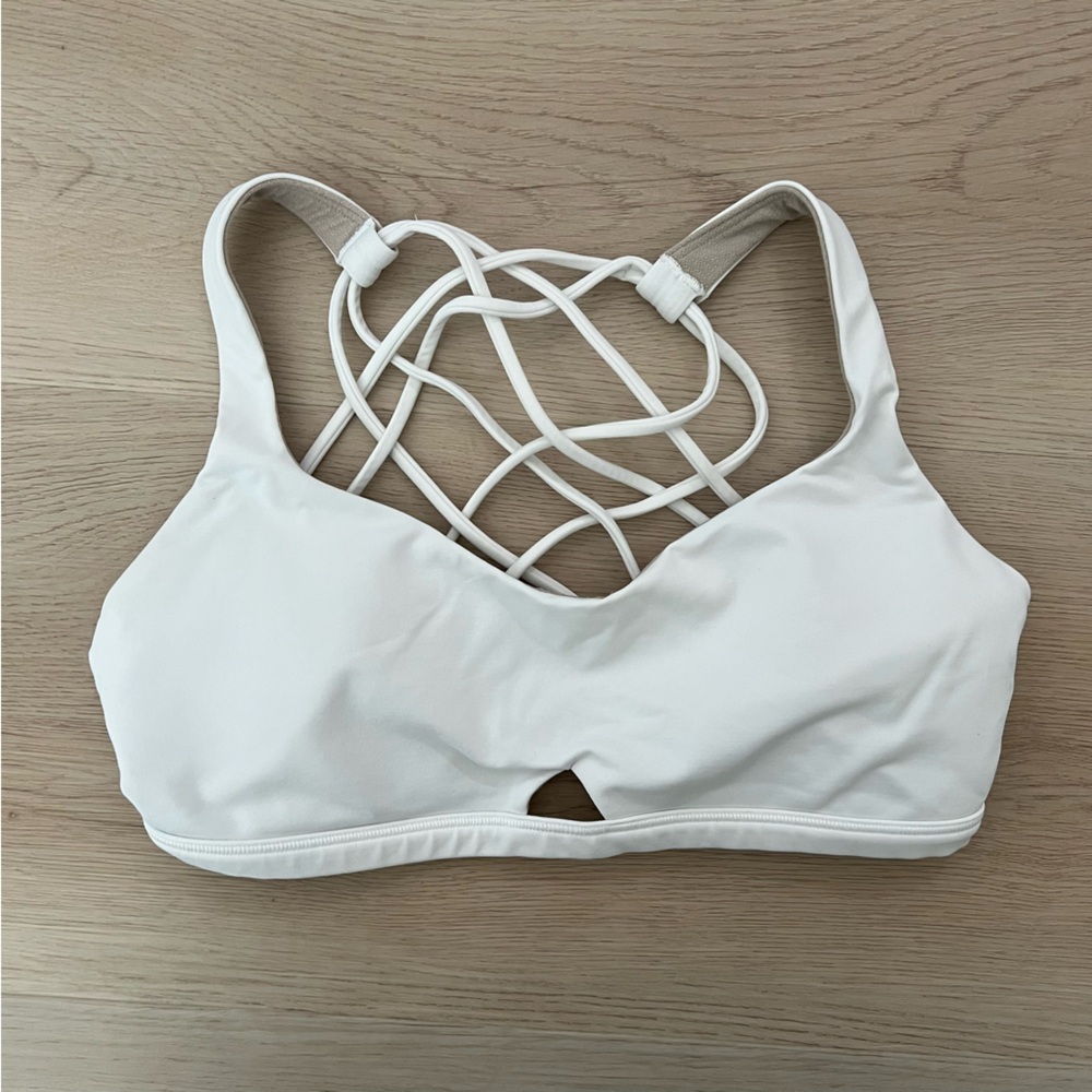 Lululemon Athletica Free to Be Bra